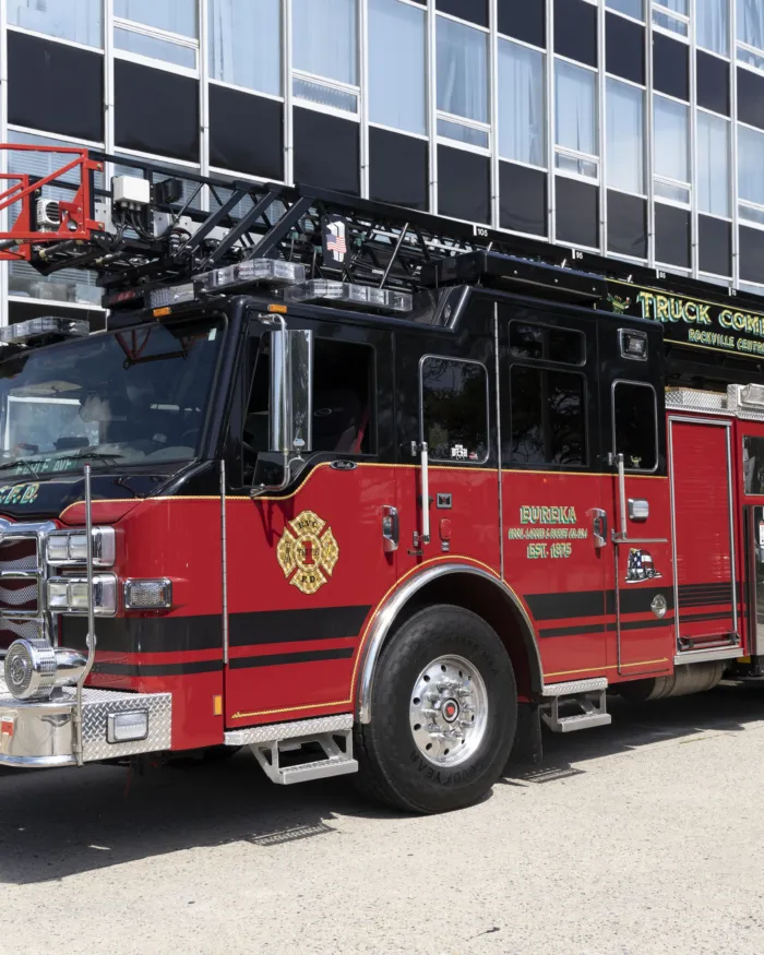 Eureka Hook Ladder & Bucket Company No. 1 aerial ladder 449